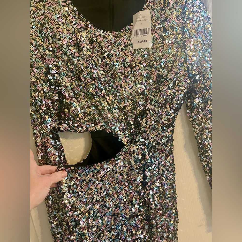 NWT, ASTR The Label size small sequin gown, with cut away waist. - Picture 3 of 7